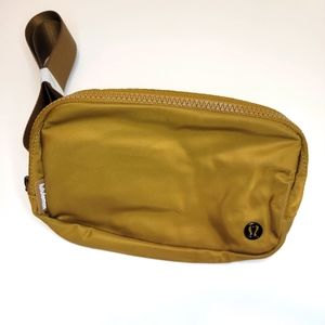 Lululemon Everywhere Belt Bag Burnt Caramel